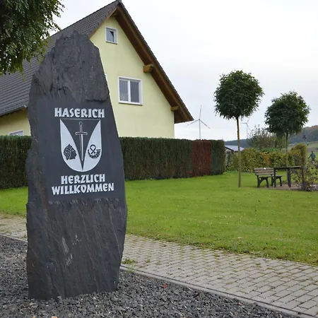 Tatil Evi Paula In Im Hunsrueck Haserich