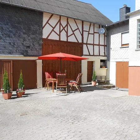 Paula In Im Hunsrueck